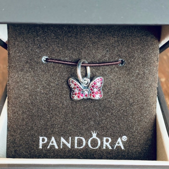 Pandora Disney Minnie’s Polkadot Bow-Retired-Price Firm - Picture 9 of 9